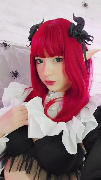 Live sex webcam photo for SabriPetite #4099593