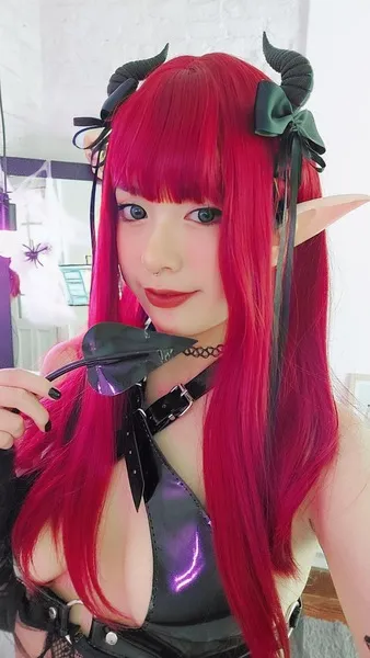 Live sex webcam photo for SabriPetite #4099594