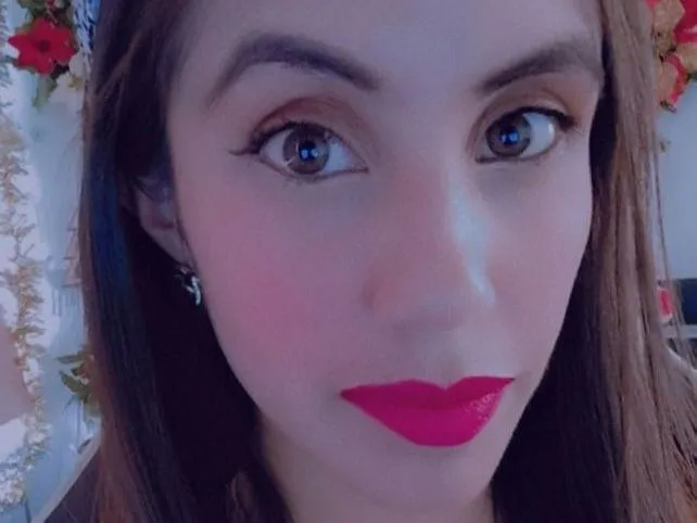 Live sex webcam photo for samanthalove93 #4104160