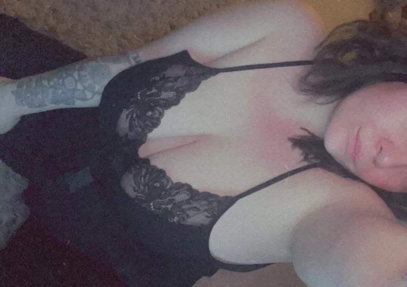 Live sex webcam photo for 2hard4youu1st #4100693