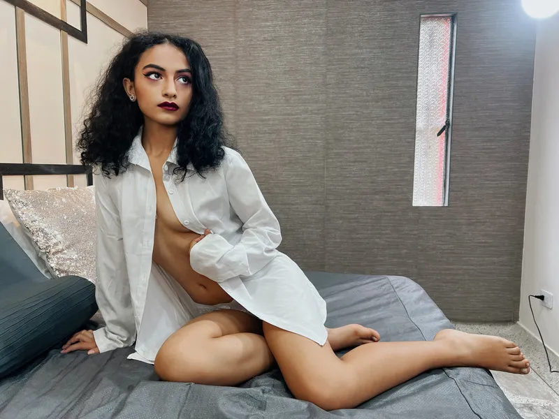 Live sex webcam photo for MiaWhalker #4171563