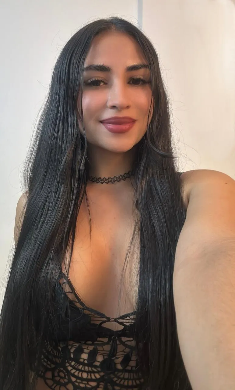 Live sex webcam photo for Milawinslet #8472877