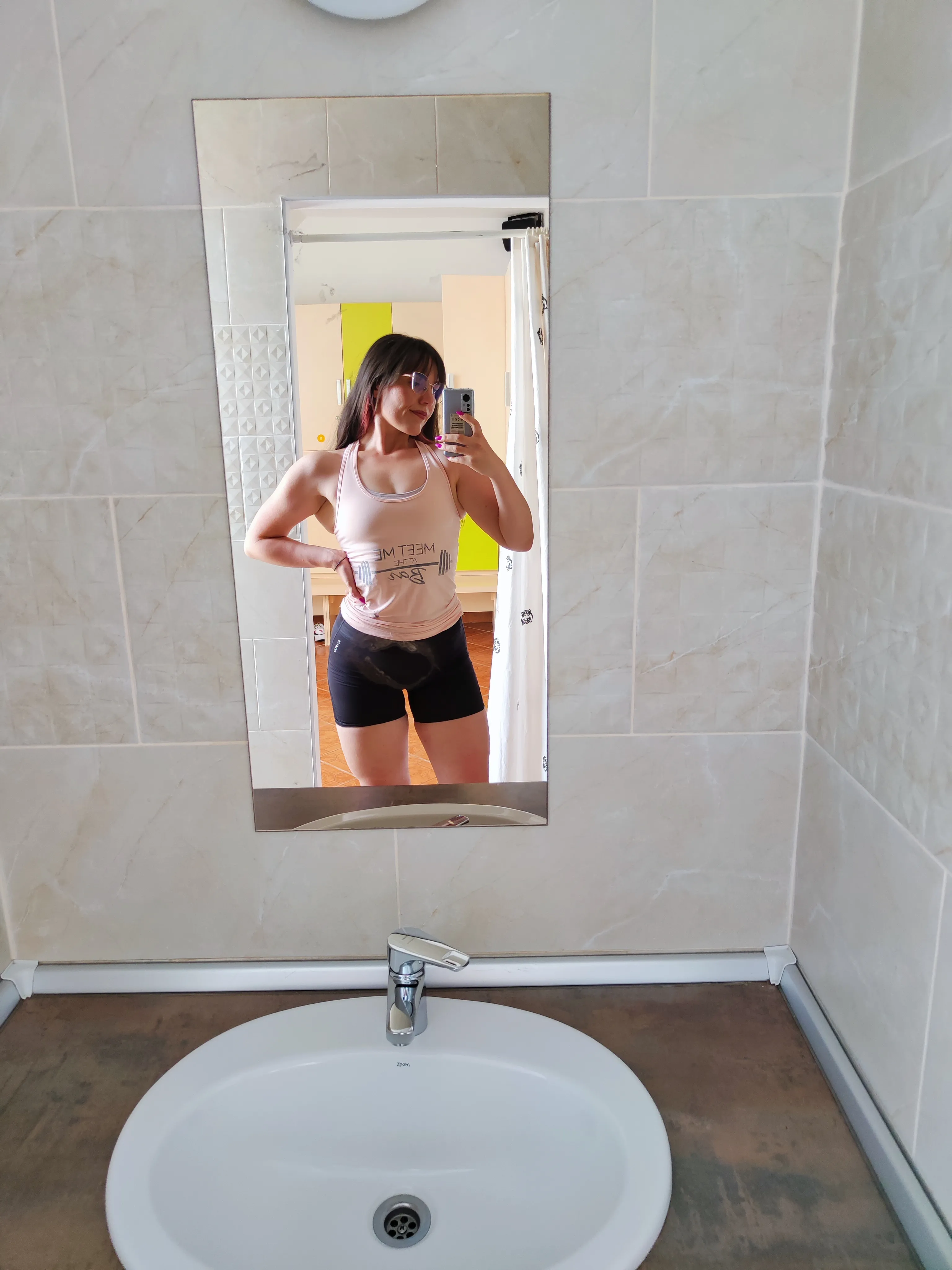 Live sex webcam photo for MissViyolet #7904577