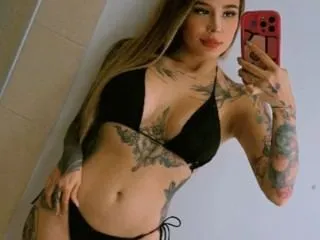 Live sex webcam photo for EmiliMontero #6512838