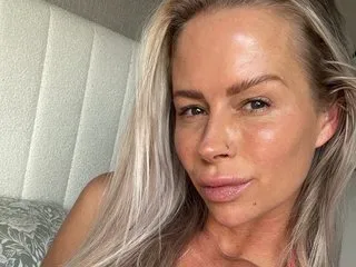 Live sex webcam photo for Brookelea #8500351