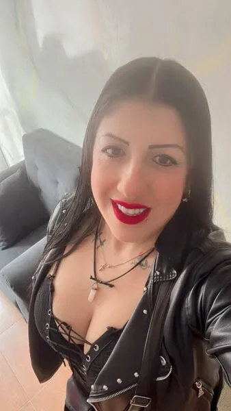 Live sex webcam photo for ValerySanderss #6117051