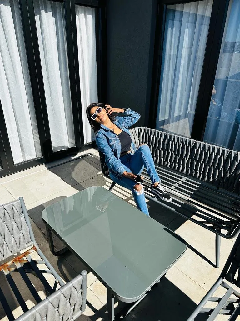 Live sex webcam photo for HornyBigPussylips #7205232