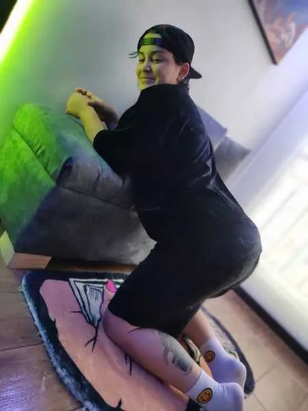 Live sex webcam photo for Leep18 #5667065