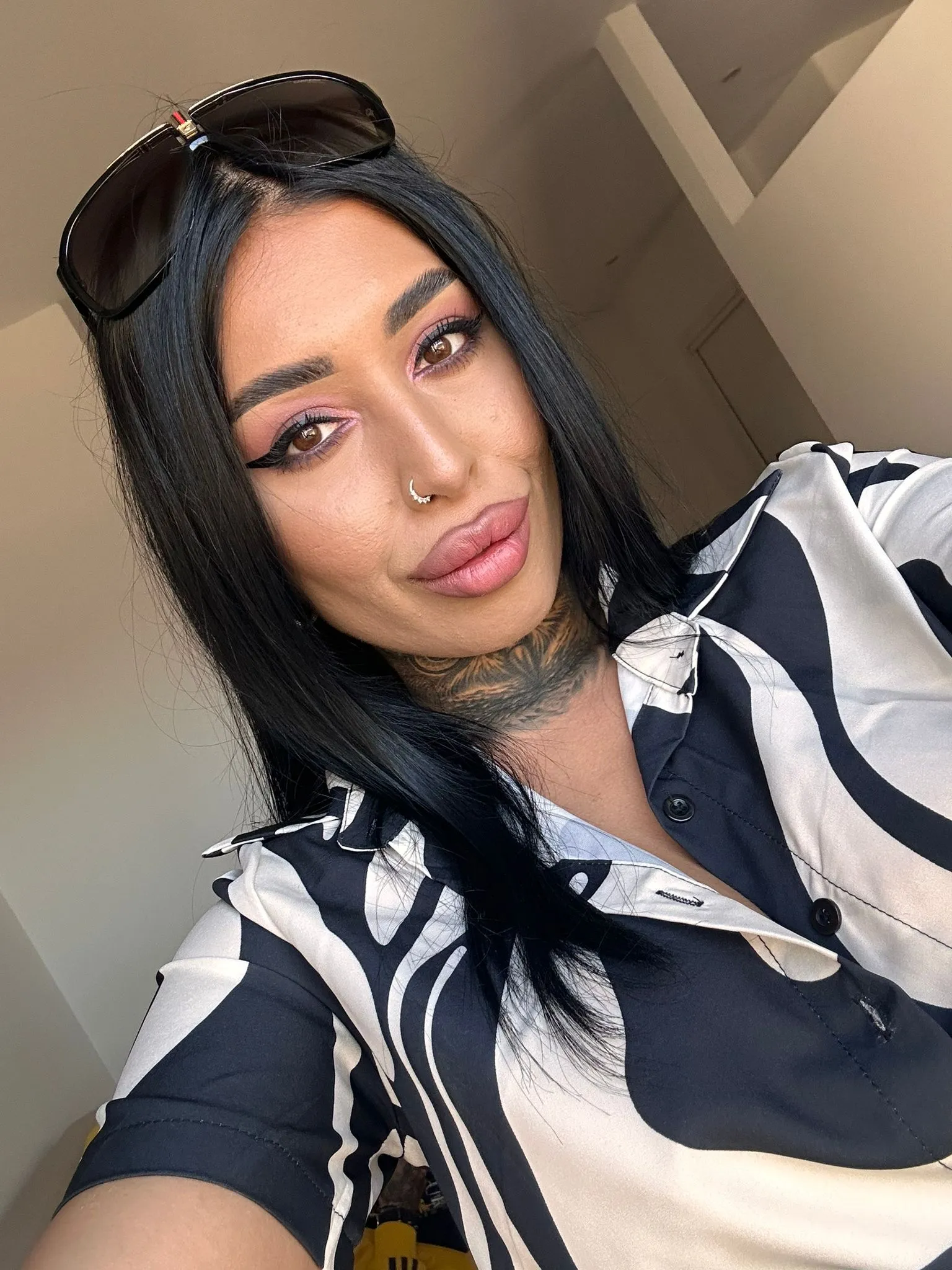 Live sex webcam photo for AARISS #7827432