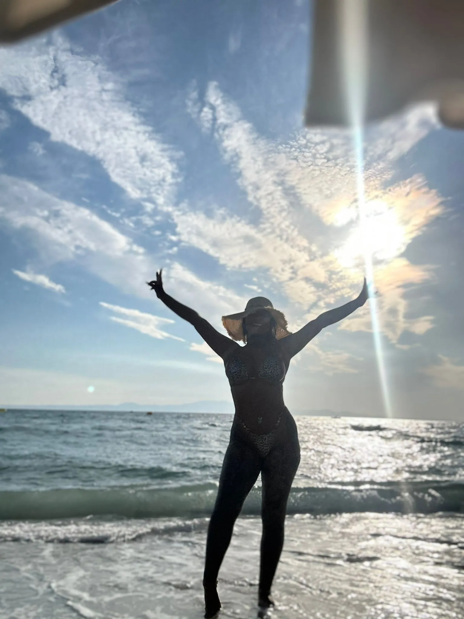 Live sex webcam photo for AARISS #7827488