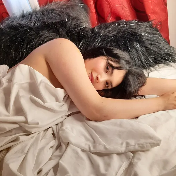 Live sex webcam photo for AliceSwann #4225753