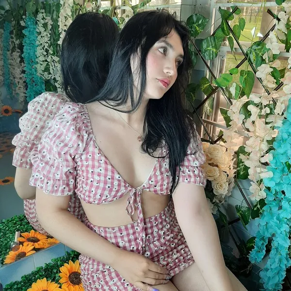 Live sex webcam photo for AliceSwann #4225793