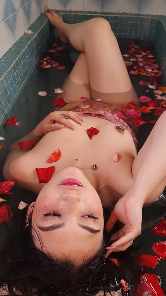 Live sex webcam photo for AliceSwann #5867452