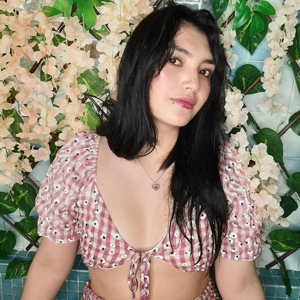 Live sex webcam photo for AliceSwann #5867458