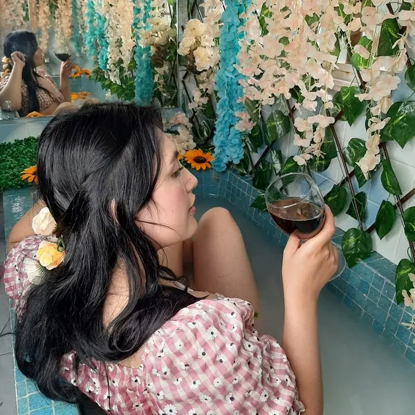 Live sex webcam photo for AliceSwann #4225785