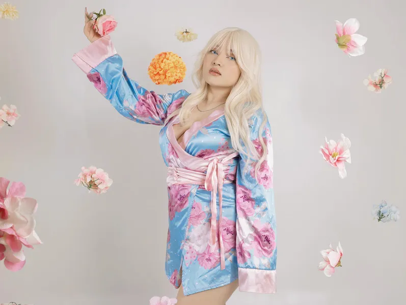 Live sex webcam photo for TracieLowe #7009724