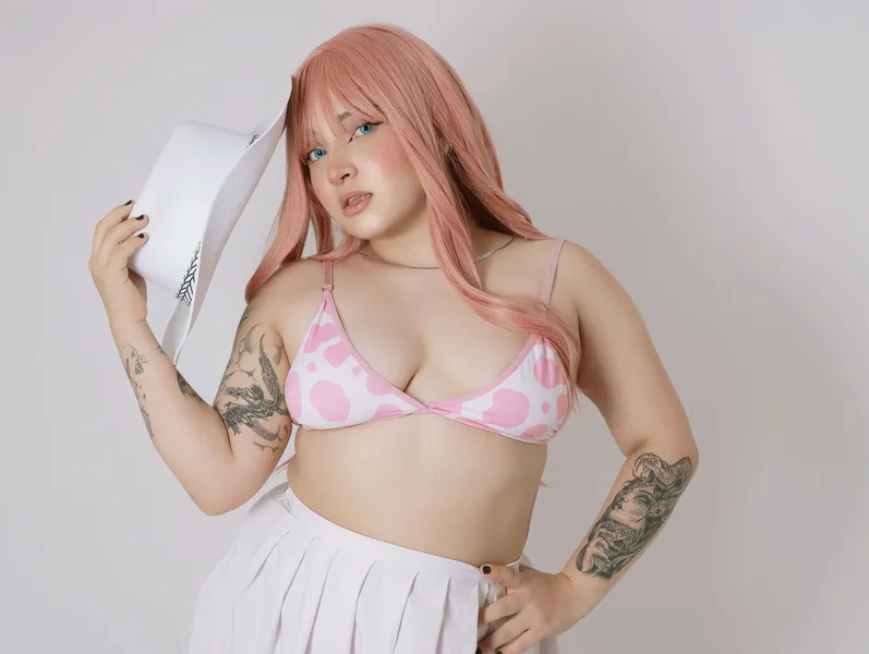 Live sex webcam photo for TracieLowe #7025184