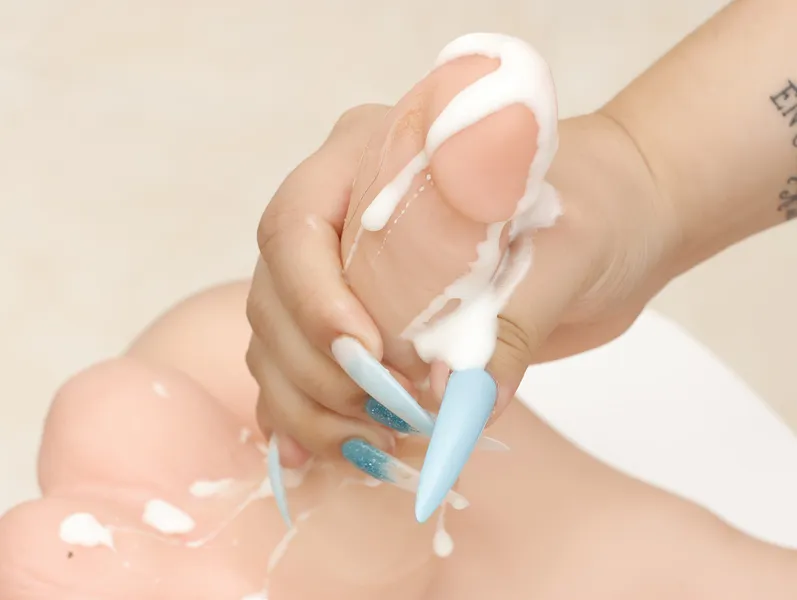 Live sex webcam photo for TracieLowe #7065208