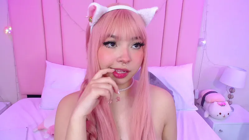 Live sex webcam photo for KimieCole #4208162