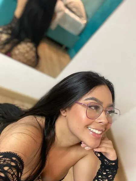 Live sex webcam photo for ScarletHolmess #4165896