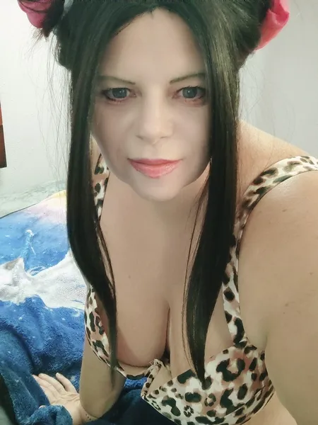 Live sex webcam photo for SheilaSnow #4198655