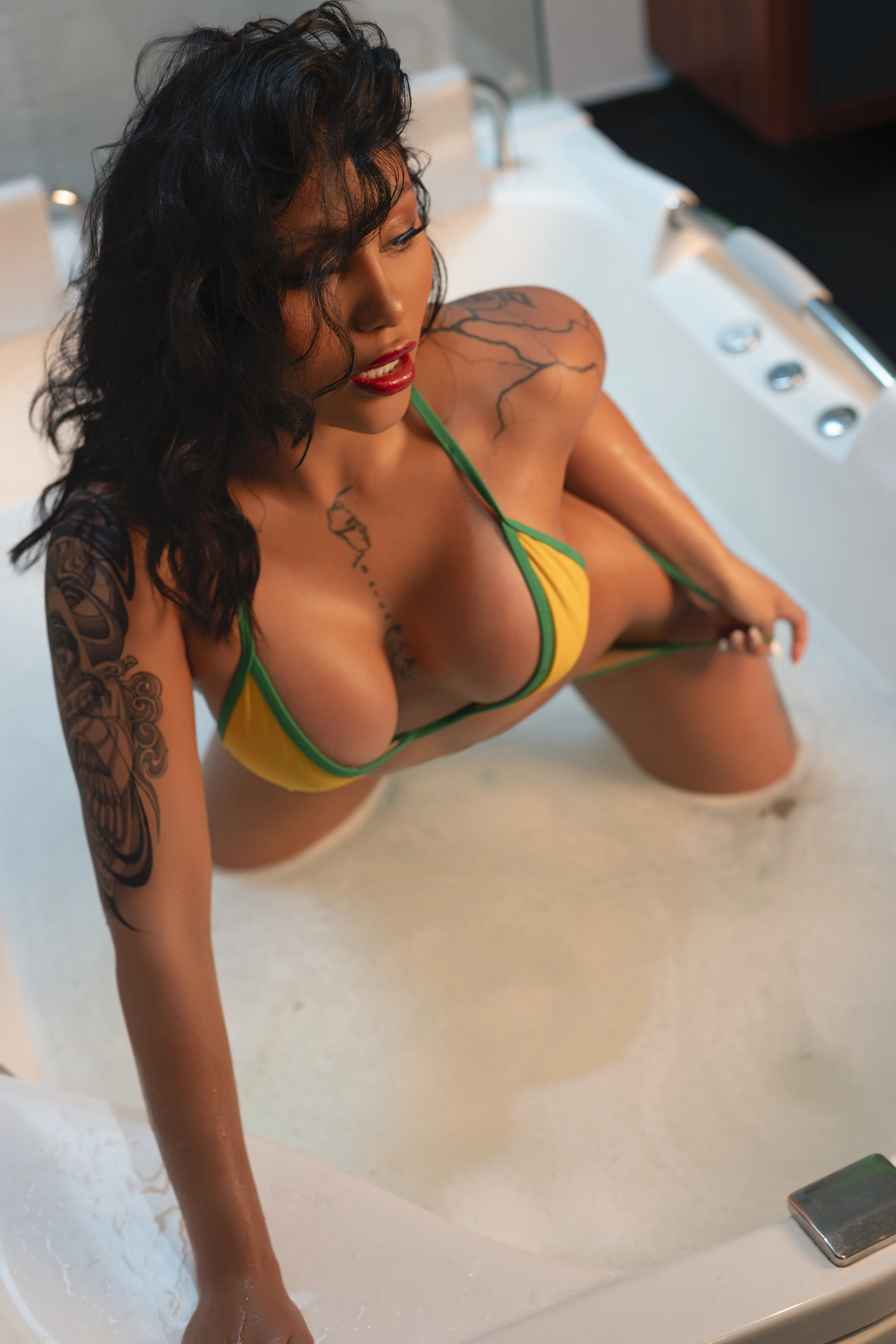 Live sex webcam photo for EleanorDafft #7800323