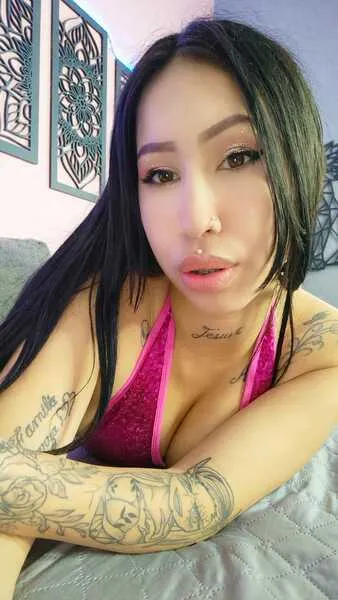 Live sex webcam photo for ReychelGV #4159361