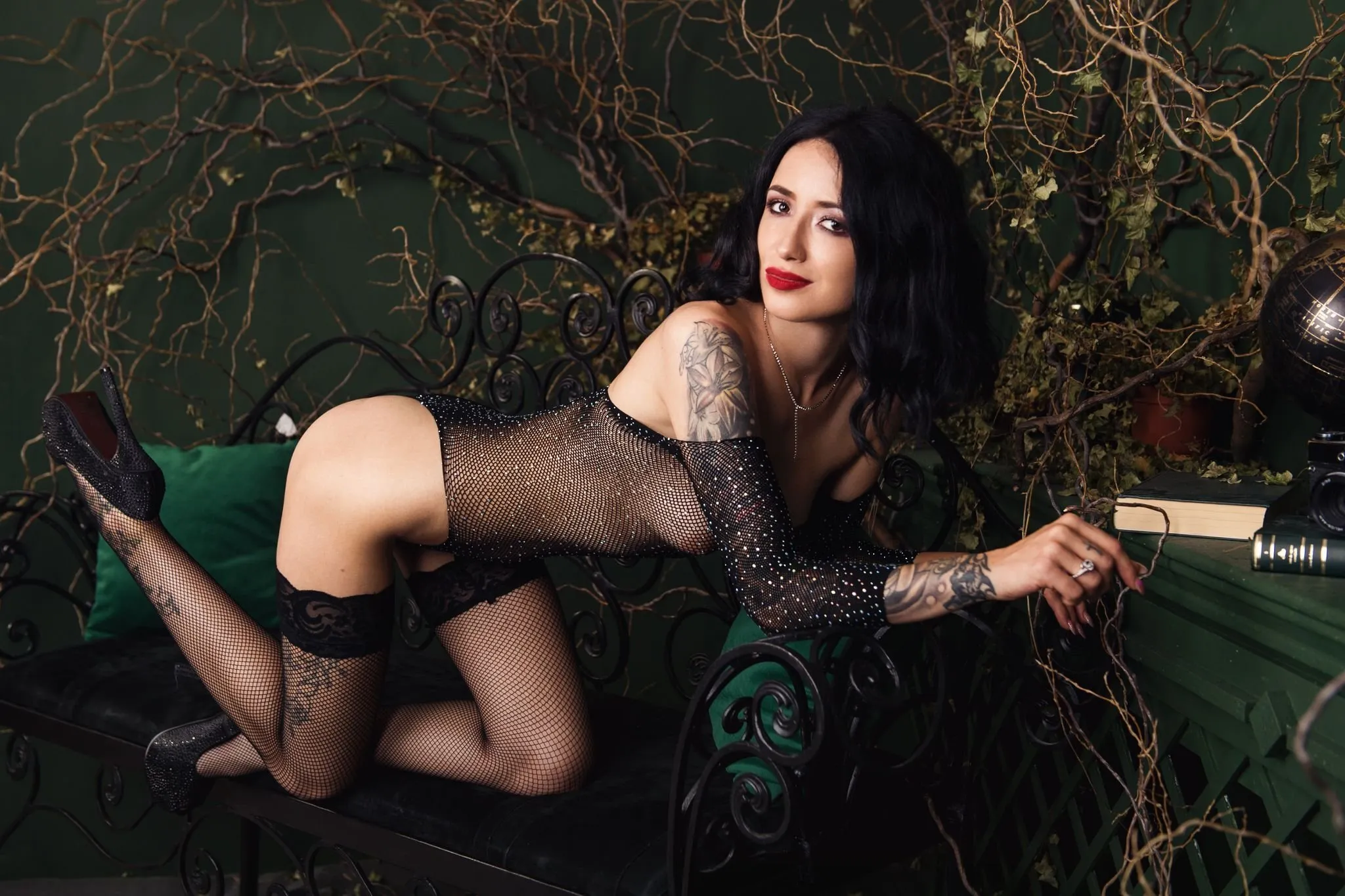 Live sex webcam photo for GlamXKate #7169840