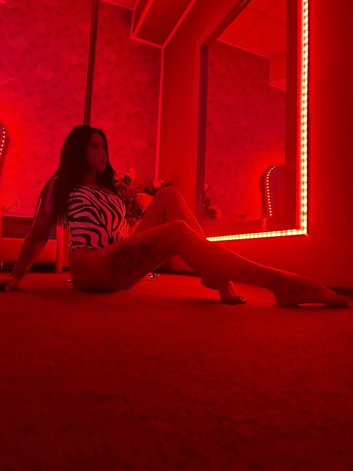 Live sex webcam photo for GlamXKate #7169859