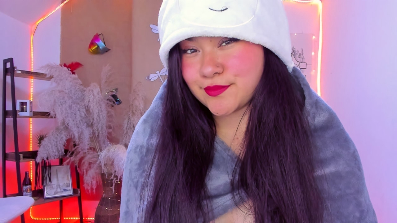 Live sex webcam photo for LillyRous #7921547