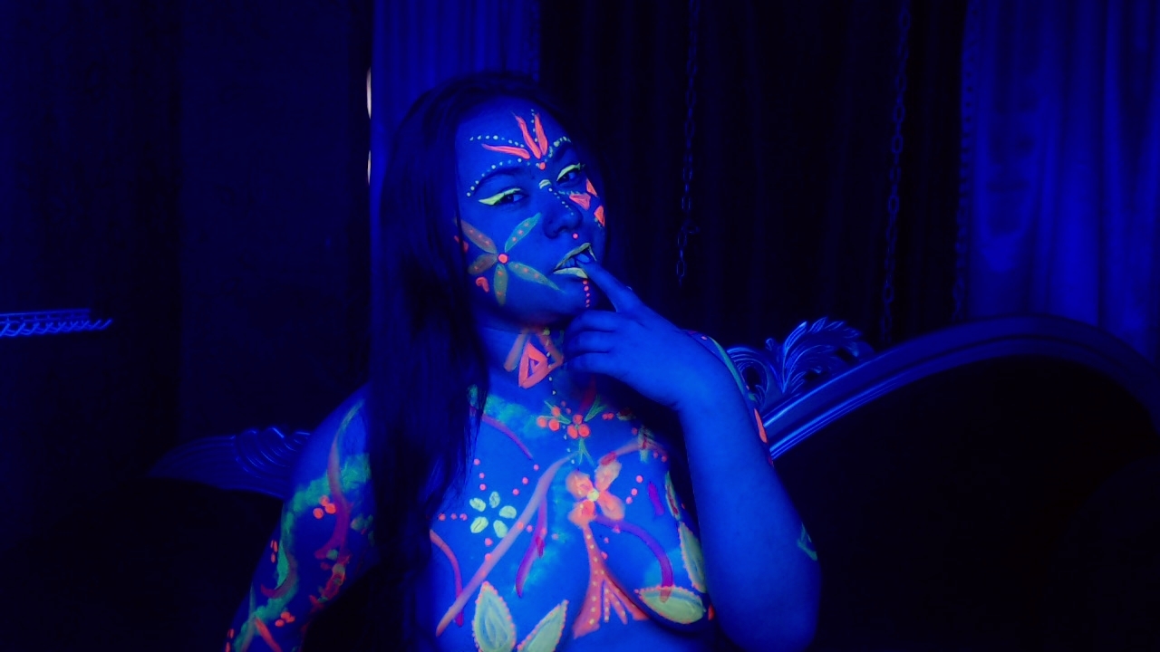 Live sex webcam photo for LillyRous #7921535