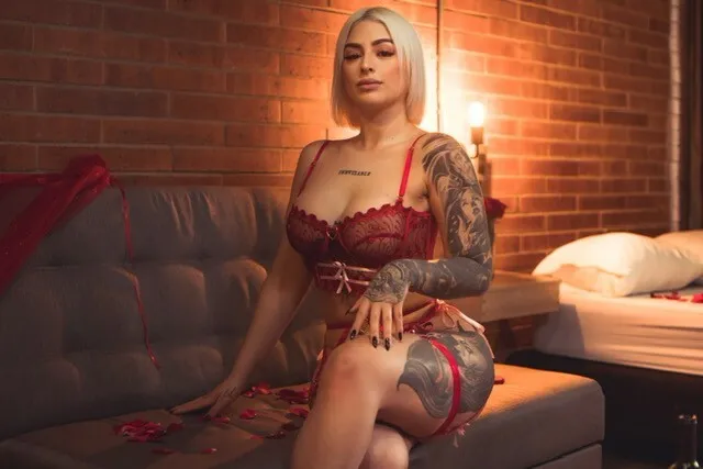 Live sex webcam photo for EvaJagger #4156628