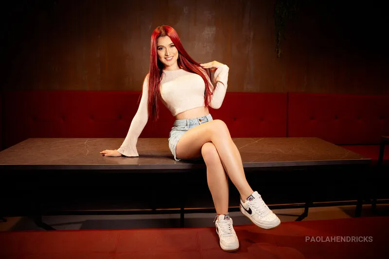 Live sex webcam photo for PaolaHendricks #4189978