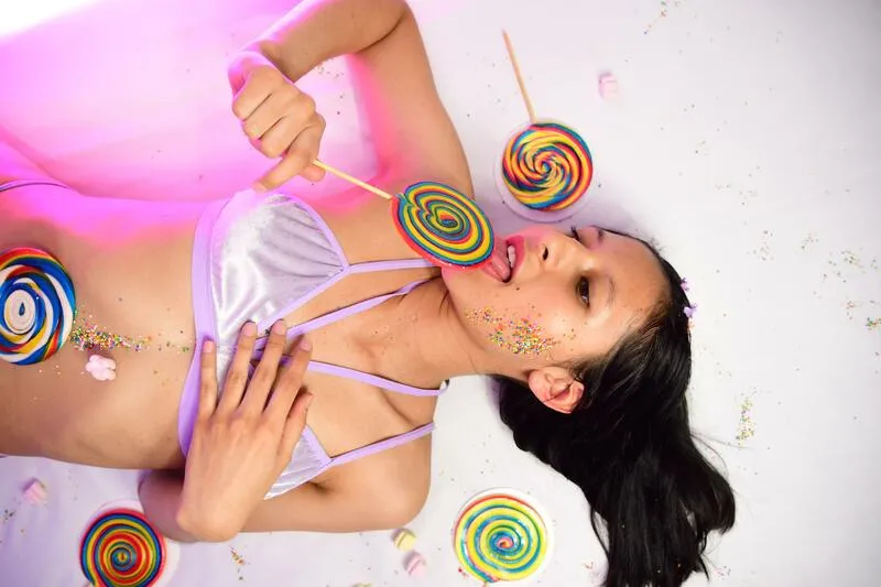 Live sex webcam photo for CharllotteCollins #6122667