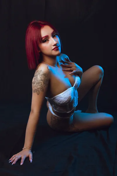 Live sex webcam photo for AntonellaaGraay #6214116