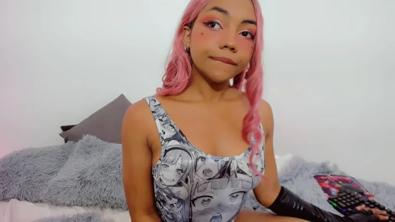 Live sex webcam photo for MoniekBrotons #4167715