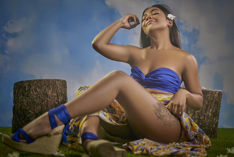 Live sex webcam photo for MoniekBrotons #4178679