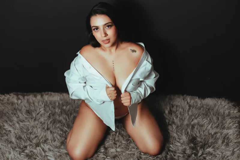 Live sex webcam photo for VictoriaPalmerr #4194659