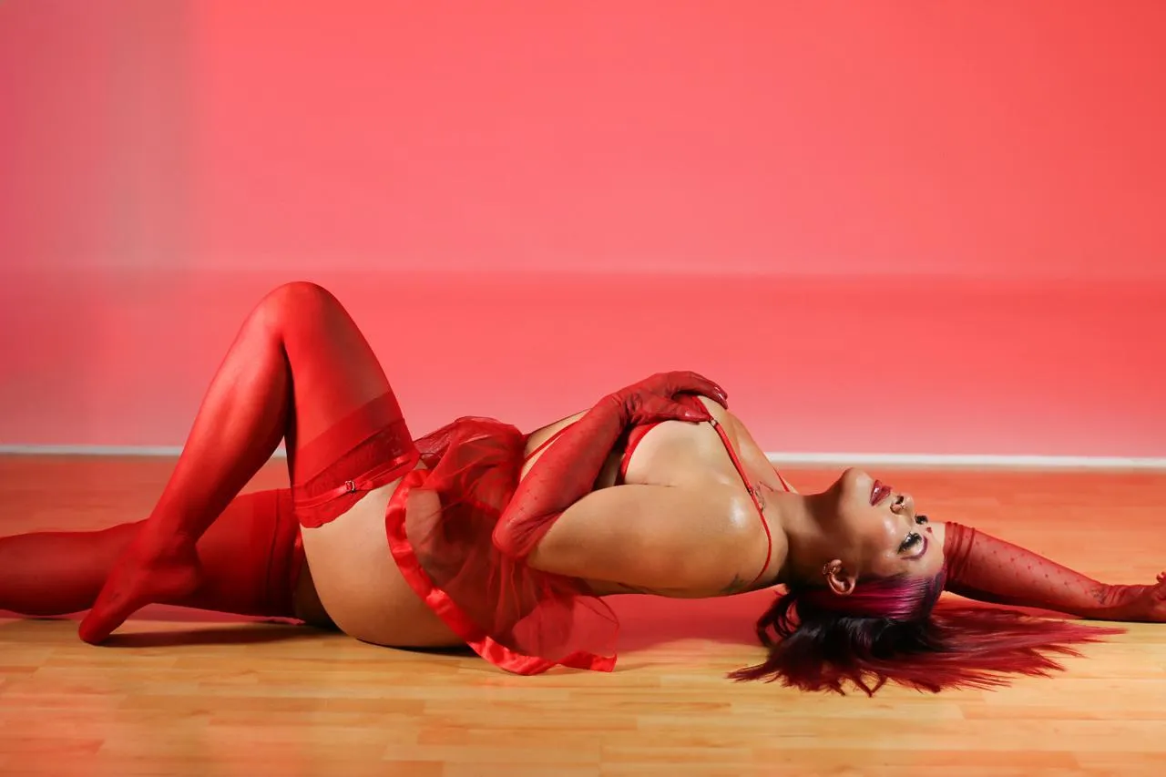 Live sex webcam photo for Missamaranthaa #7900493