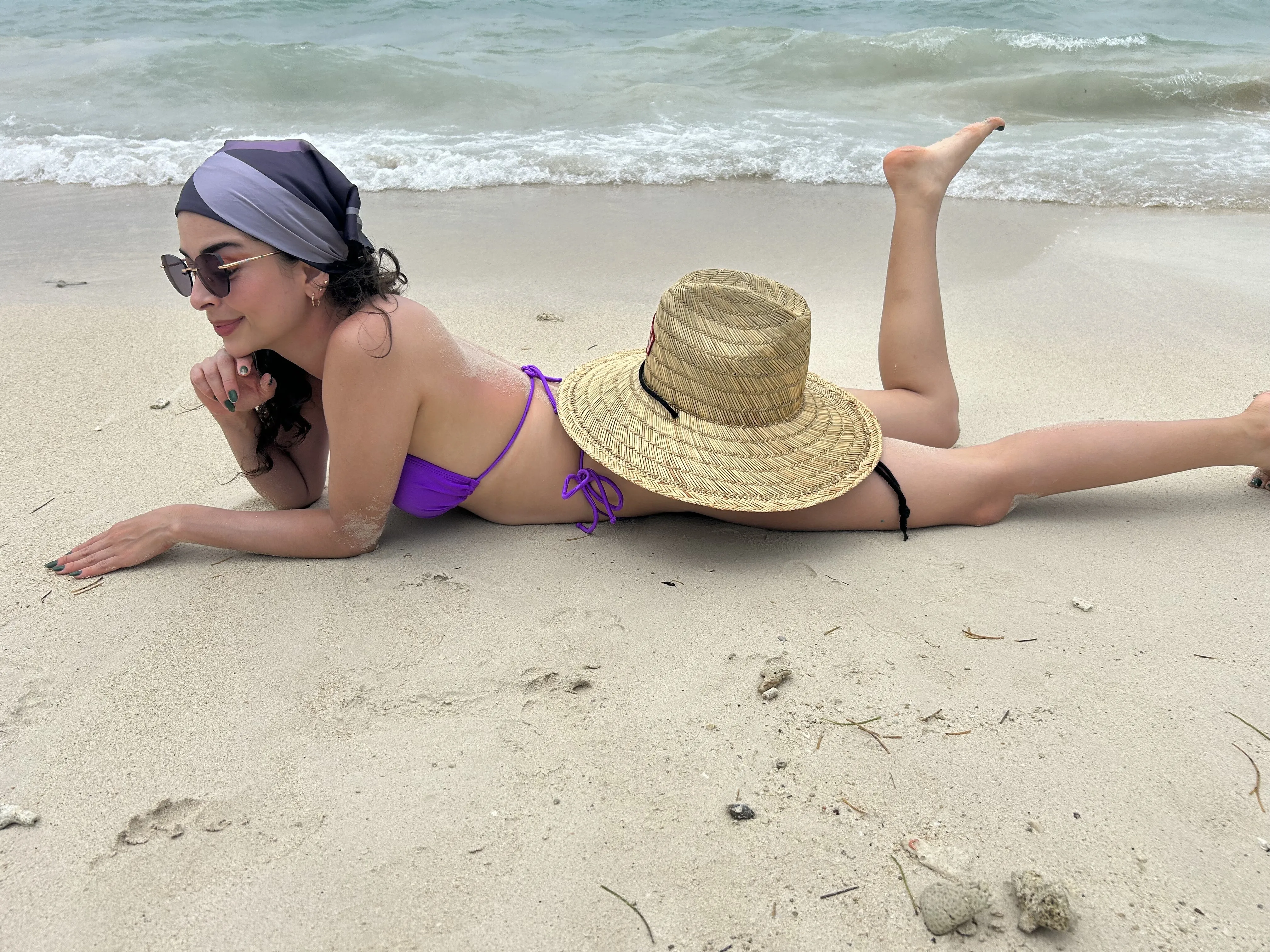 Live sex webcam photo for ChloeMackenziee #7913220