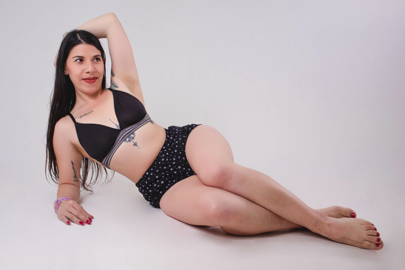 Live sex webcam photo for LauraaVelez #6070530