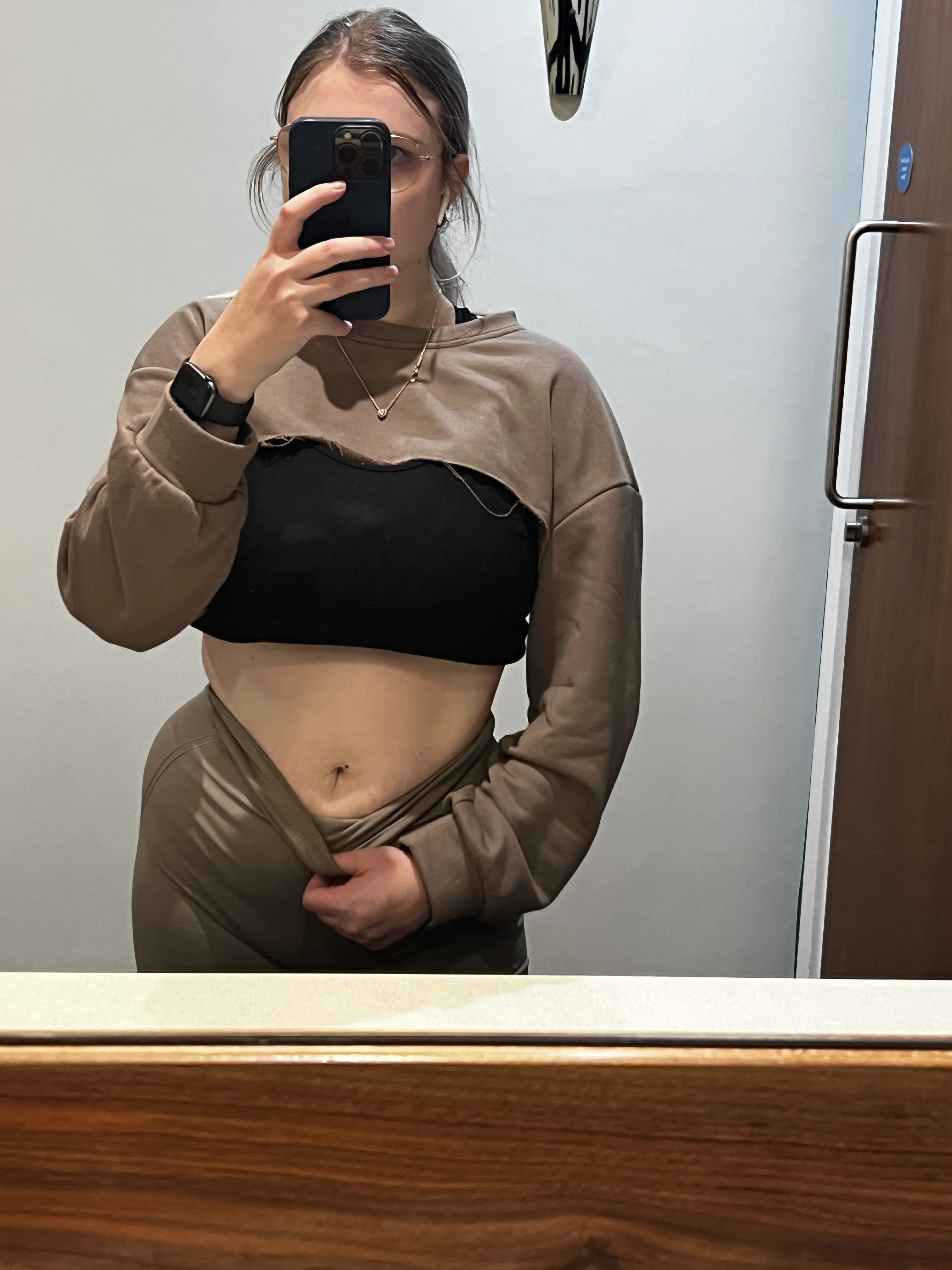 Live sex webcam photo for BustyKellyXXX #7770007