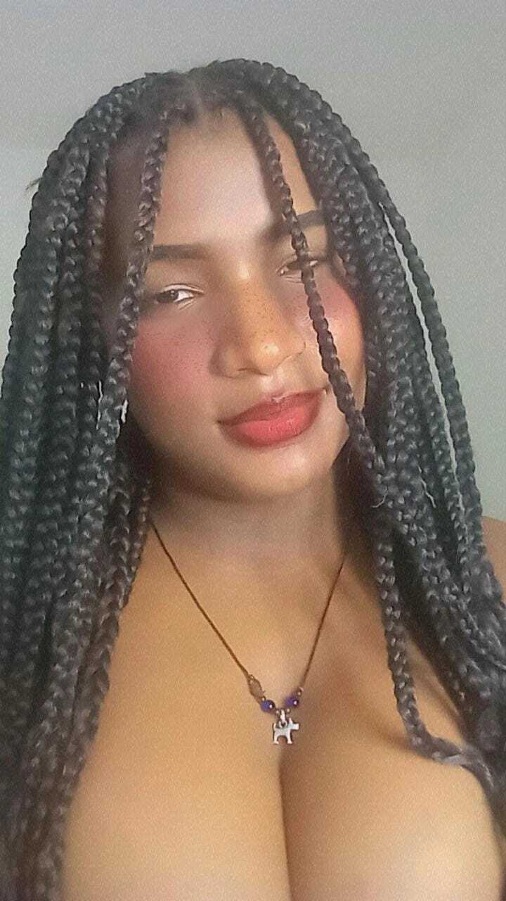 Live sex webcam photo for NikitaKm #7869559