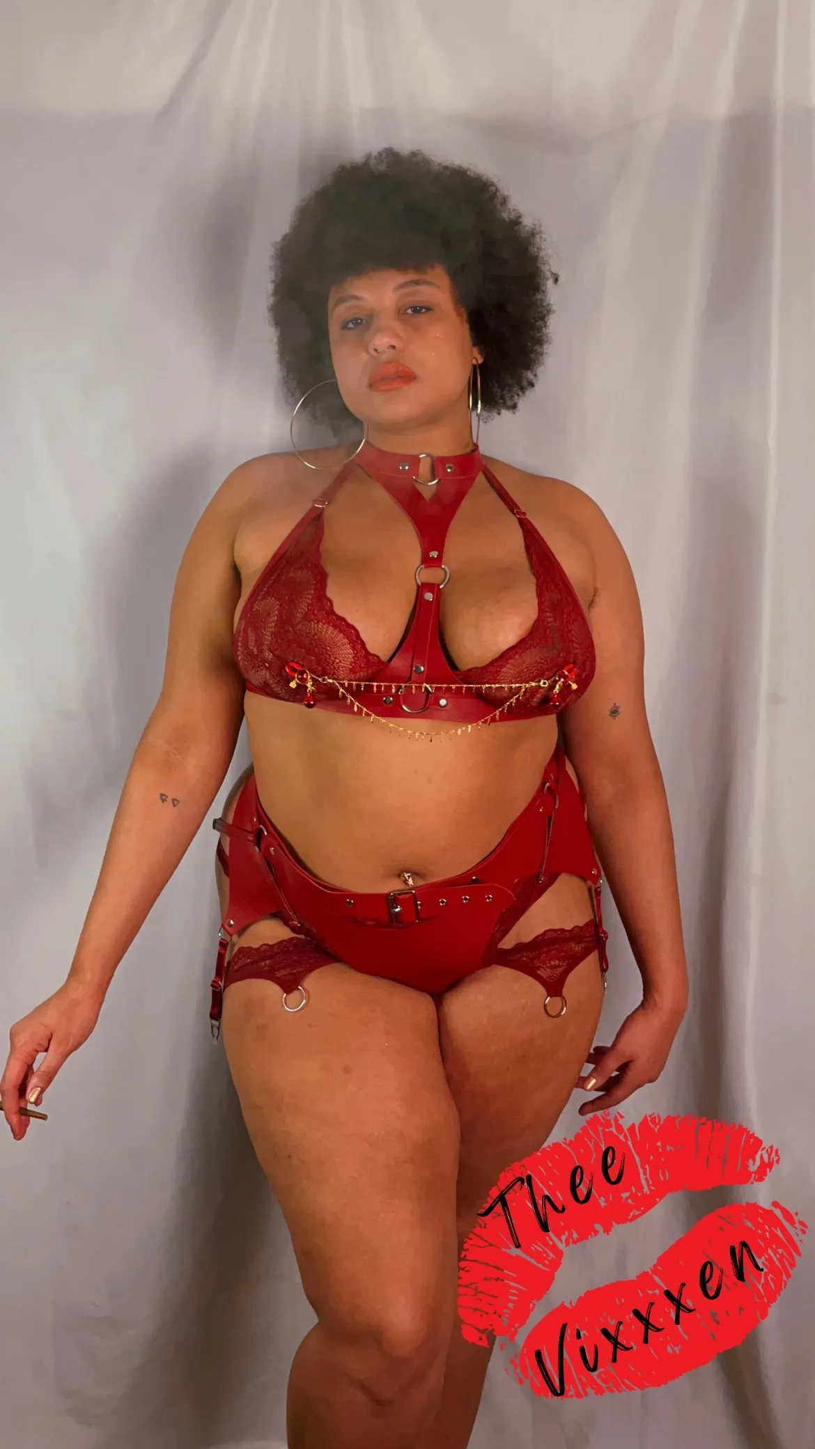 Live sex webcam photo for TheeVixxxen #7922220