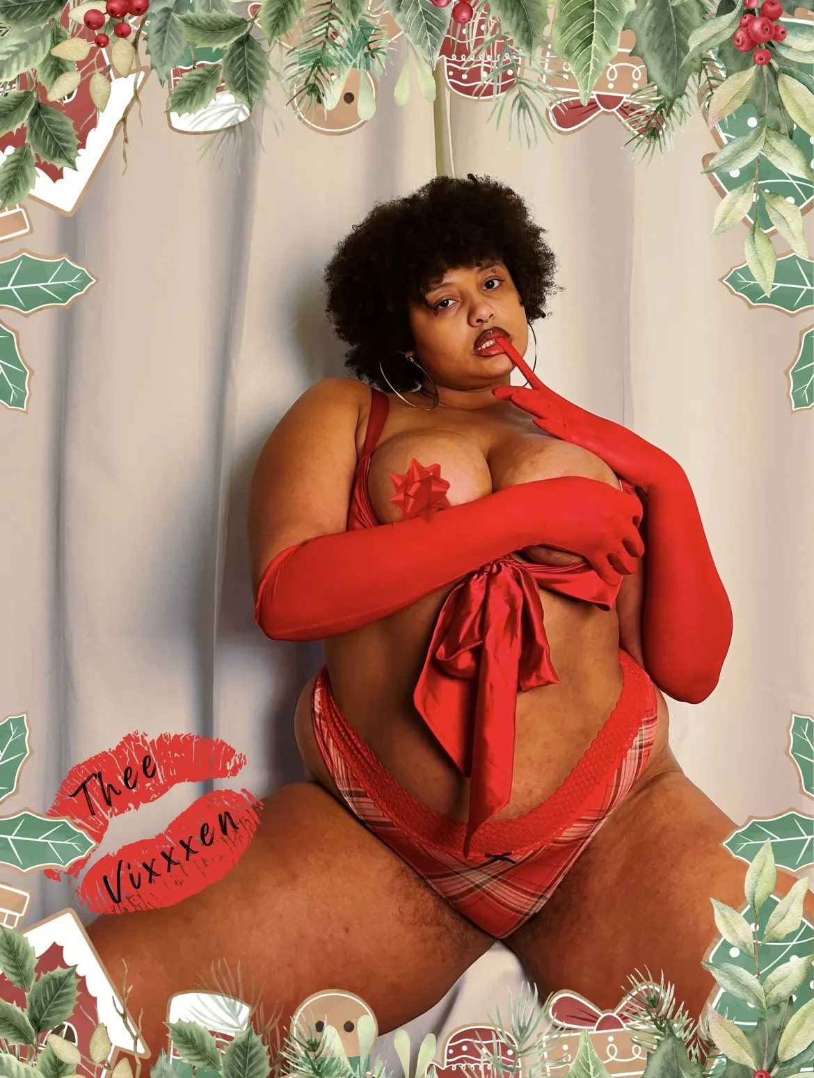 Live sex webcam photo for TheeVixxxen #7922247