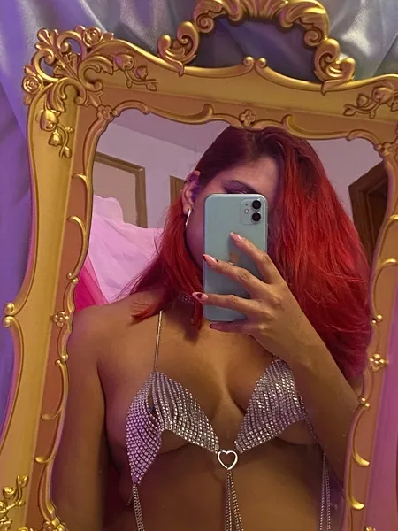 Live sex webcam photo for HaileyBunny48 #5309059