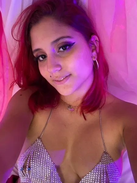 Live sex webcam photo for HaileyBunny48 #5309063