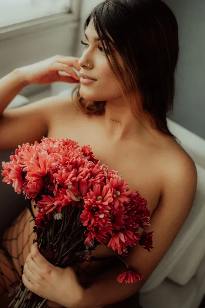 Live sex webcam photo for ThianaGrayy #6187448