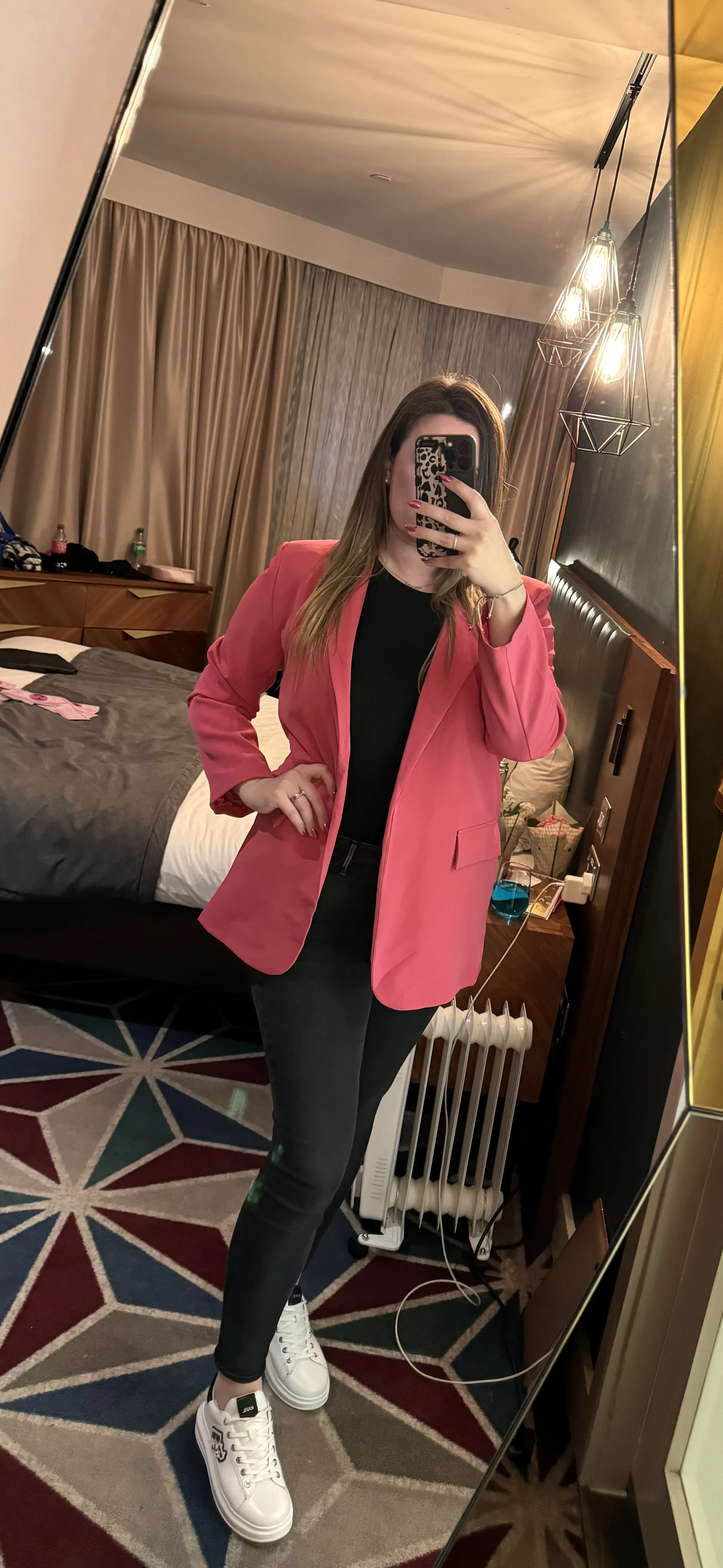 Live sex webcam photo for TittieTia19 #7196739