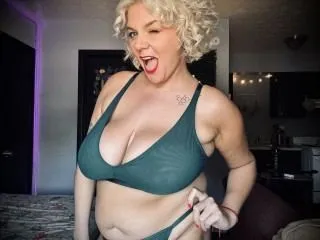 Live sex webcam photo for GoddessPoppy #6615093